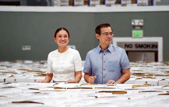 Manila gov't prepares for distribution of Christmas food boxes to residents