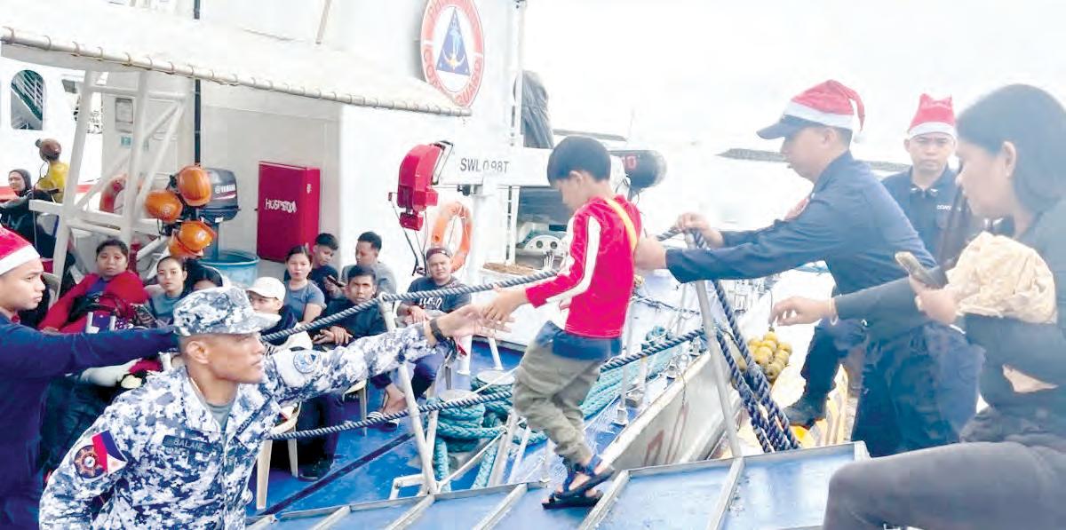 Marina asked to explain shortage of commercial vessels during holidays