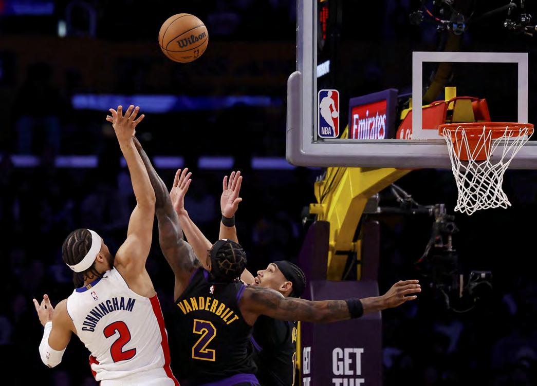 Pistons spoil LeBron's 41st birthday