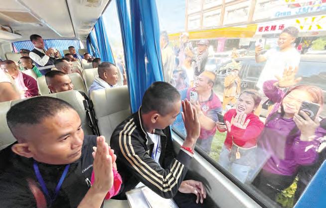 Thailand frees 18 Cambodian POWs as part of truce agreement