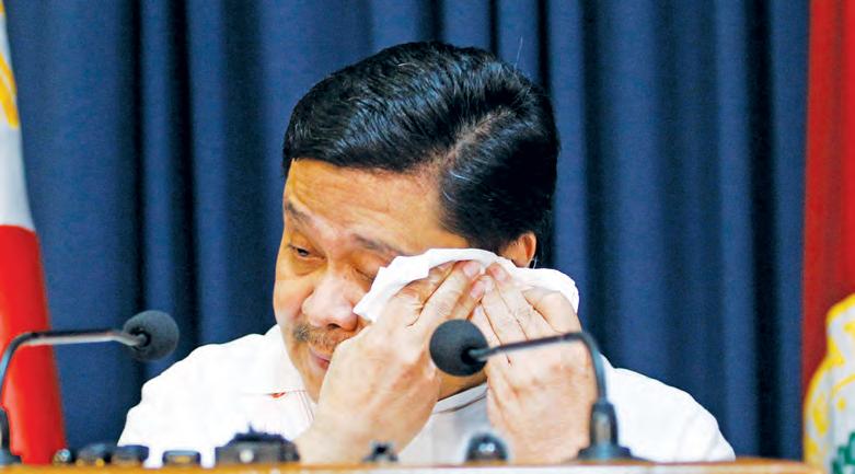 Estrada, Bonoan surrender after Sandiganbayan issues arrest order