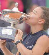 Paolini rules Italian Open