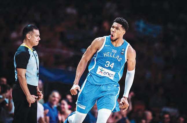 Giannis powers Greece past Italy