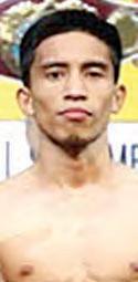 Vayson loses after controversial stoppage