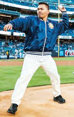 Pacquiao makes Yankee fans happy