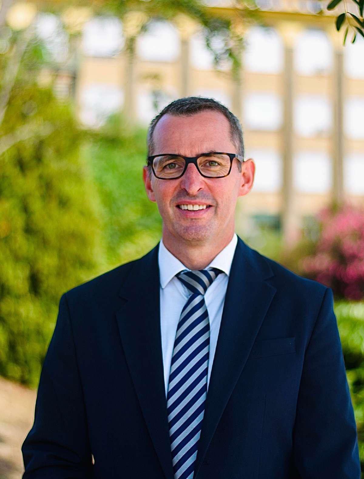 Dr. John Knight Principal & CEO: St George's British International School, Rome