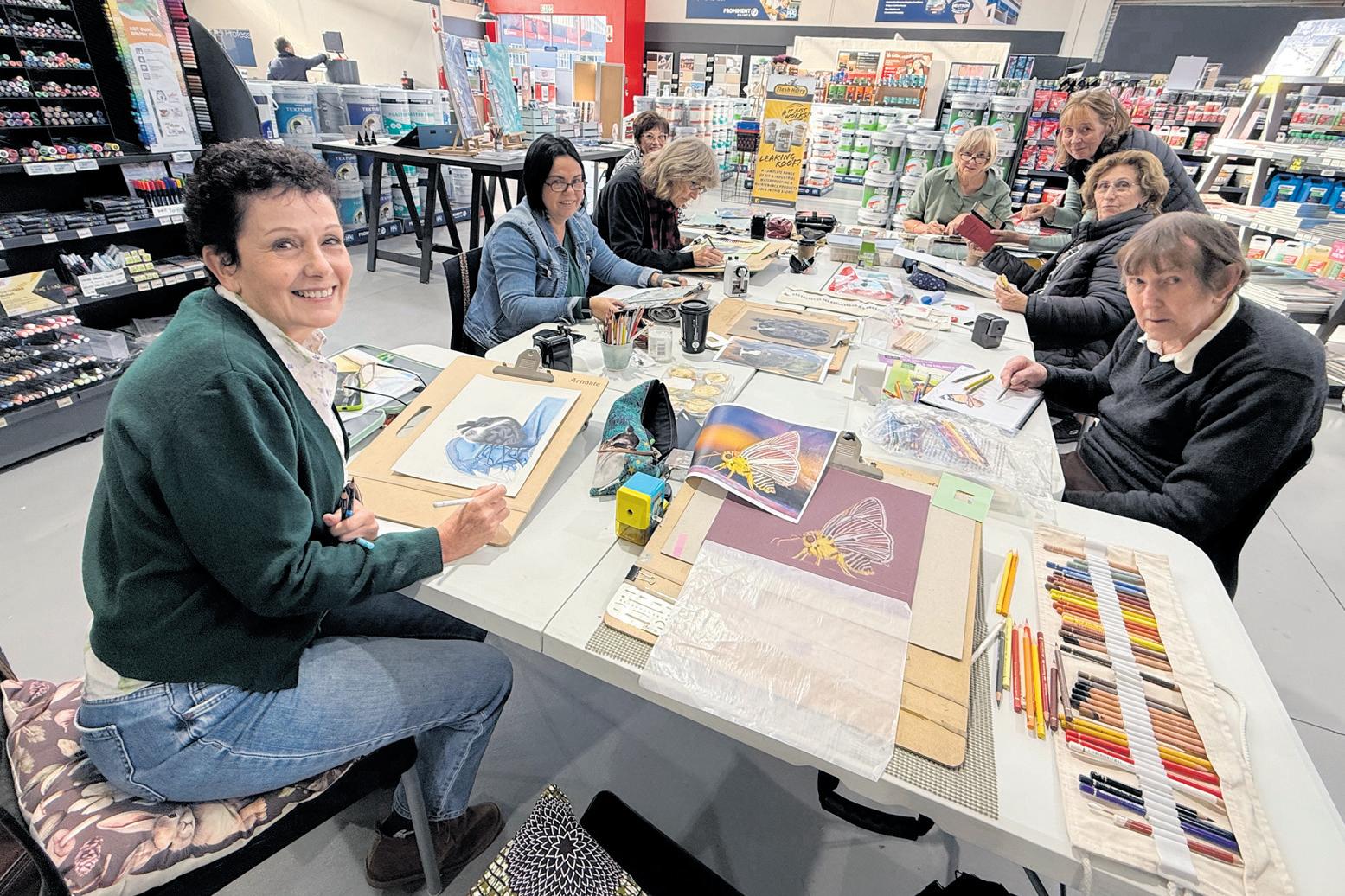 Drawing realistically with colour pencils