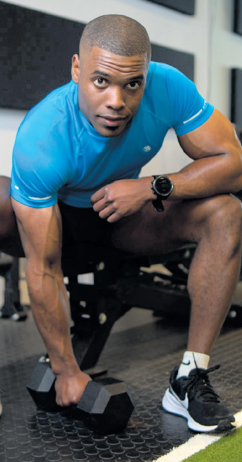 Flexing for the front page: Let's vote for Herschelle