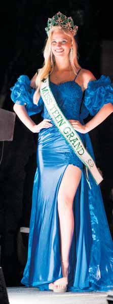 Liandri dra Miss Teen Grand-kroon