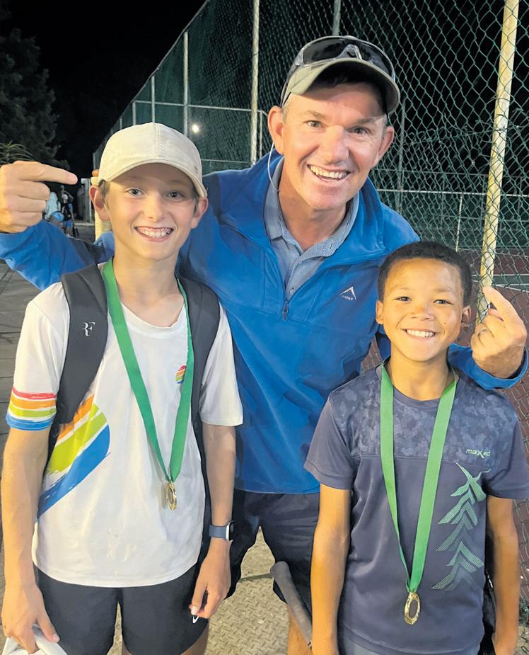 Rosemoor tennis players smash it