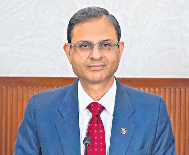 Tariffs posing new risk: RBI Governor