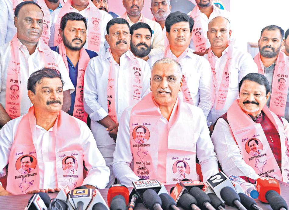 Water row: Harish exposes Congress