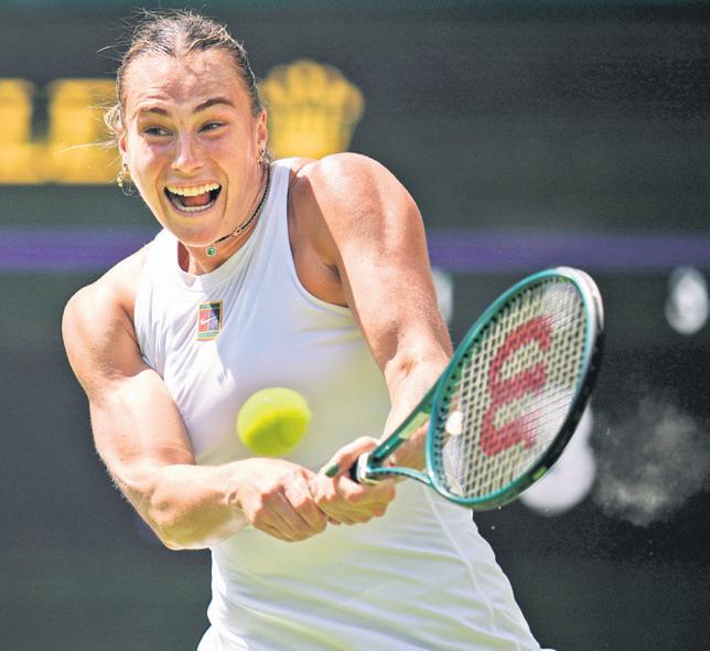 Sabalenka storms into second round