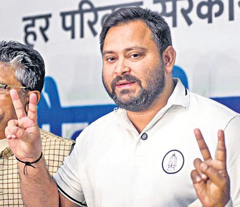 BJP readies laddoos; Tejashwi confident