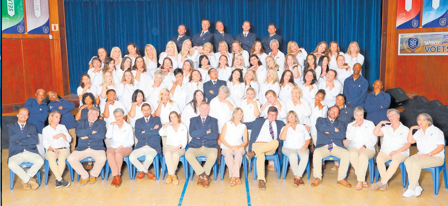 By Laerskool Hartenbos reik elke Dolfyntjie na die hoogste brander