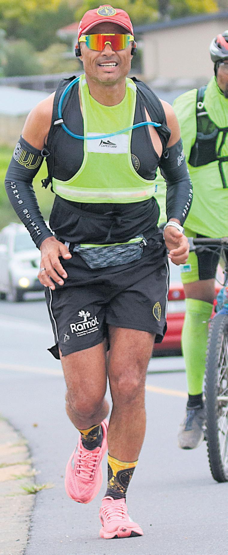 Oudverslaafde hardloop nou om lewens te red