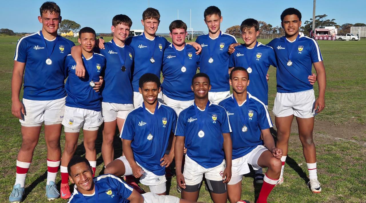 Oakdale 7's-spanne wys staal op toernooie