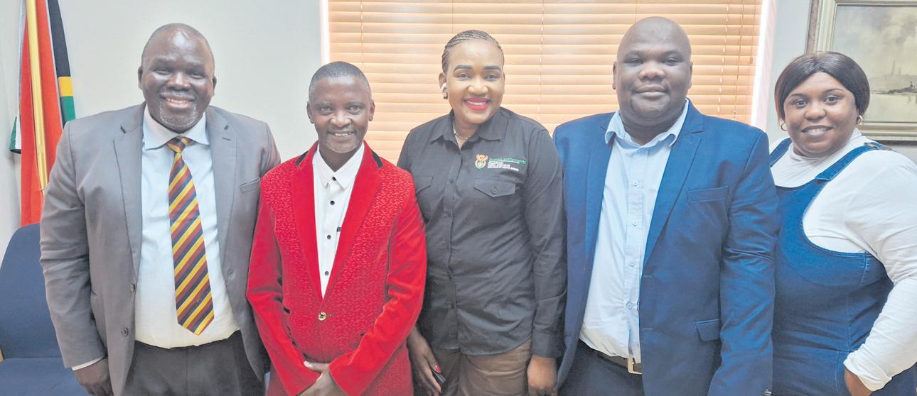 Deputy Minister of Human Settlements visits Knysna