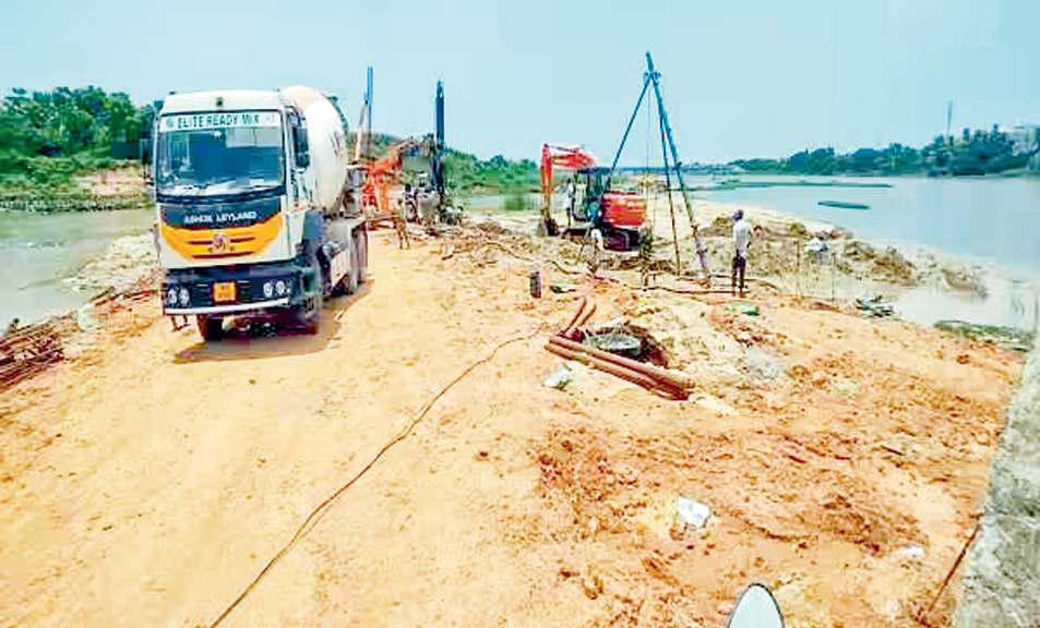 5500 கன அடியாக குறைந்தது: ஒகேனக்கல்லுக்கு நீர்வரத்து தொடர்ந்து சரிவு!