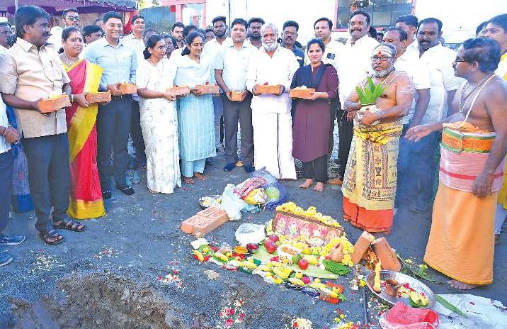 பந்தியில் உணவு தீர்ந்ததால் ஆத்திரம்: கடும் ரகளை செய்து திருமணத்தை நிறுத்திய மணமகன் வீட்டார்!