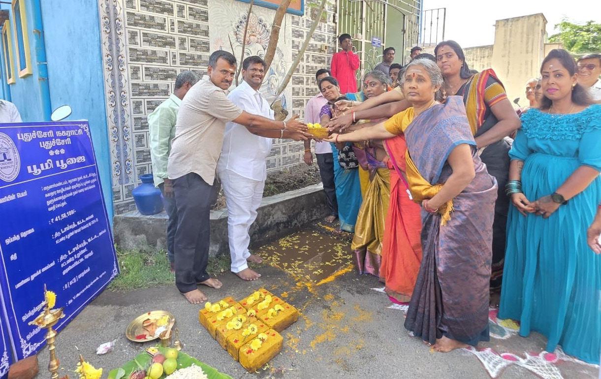 நைனார்மண்டபம், சுதானா நகர் பகுதிகளில் ரூ.56.62 லட்சம் செலவில் வாய்க்கால் வசதி