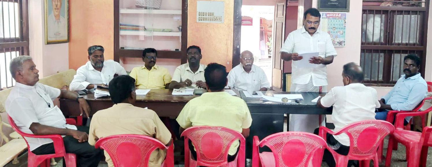 புதுவையில் நல வாரியத்தை செயல்படுத்த போதுமான நிதி ஒதுக்க வேண்டும்