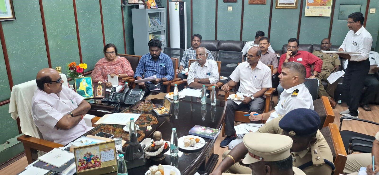 புதுச்சேரிக்கு சுற்றுலா கப்பல் வருகை குறித்து அமைச்சர் லட்சுமி நாராயணன் தலைமையில் ஆலோசனை