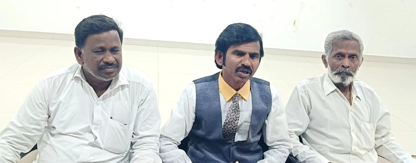 மதுரையில் லீடர்ஸ் கேம்ப் இயக்க கூட்டம்