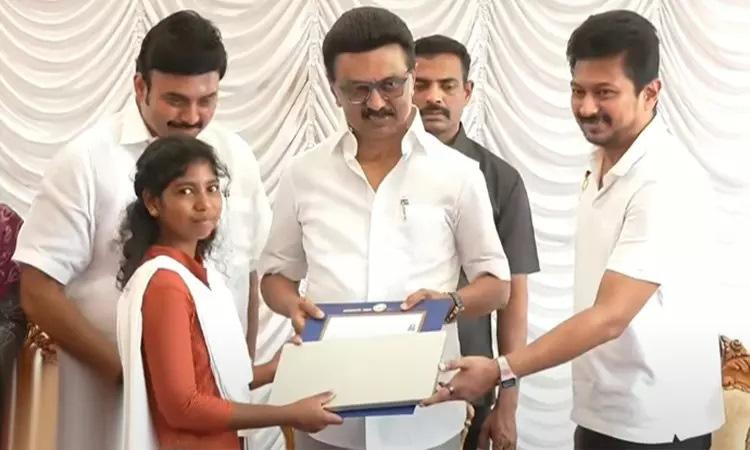 பத்து நாட்களுக்கு பிறகு தலைமைச் செயலகத்தில் பணியை தொடங்கினார் மு.க.ஸ்டாலின்