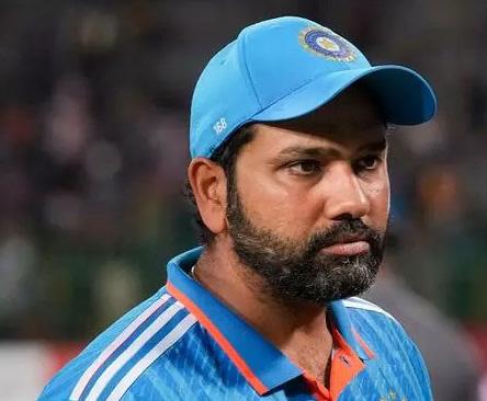 ஒருநாள் கிரிக்கெட் அணியின் கேப்டன் பதவியில் இருந்து ரோகித் சர்மா விலகல்?