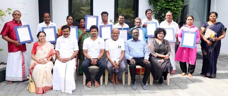 கூடுதலாக 2,500 பேருக்கு ஆணைகள்