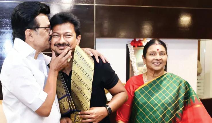 “தந்தையாக மட்டுமல்ல தலைவனாக மகிழ்ச்சி அடைகிறேன்.”