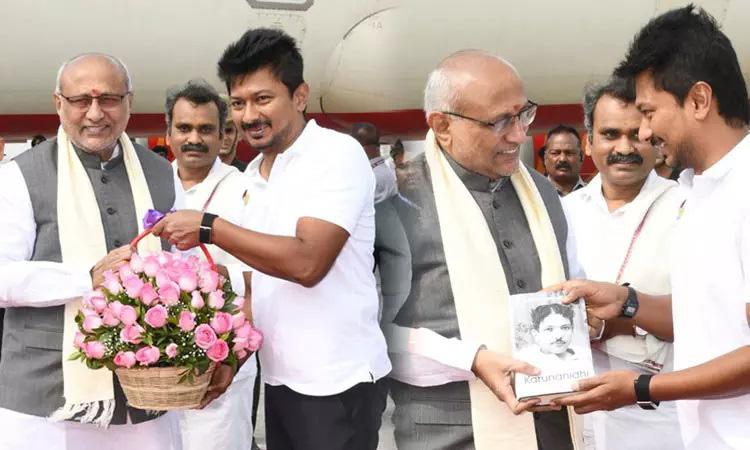 சென்னை வந்த துணை ஜனாதிபதி சி.பி.ராதா கிருஷ்ணனுக்கு உதயநிதி ஸ்டாலின் வரவேற்பு