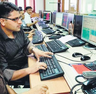 Indian Bank net up 35% to ₹2,852 crore on lower NPAs, higher yields