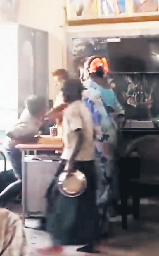 Student Questions Egg Quality, Govt Cook Attacks Him