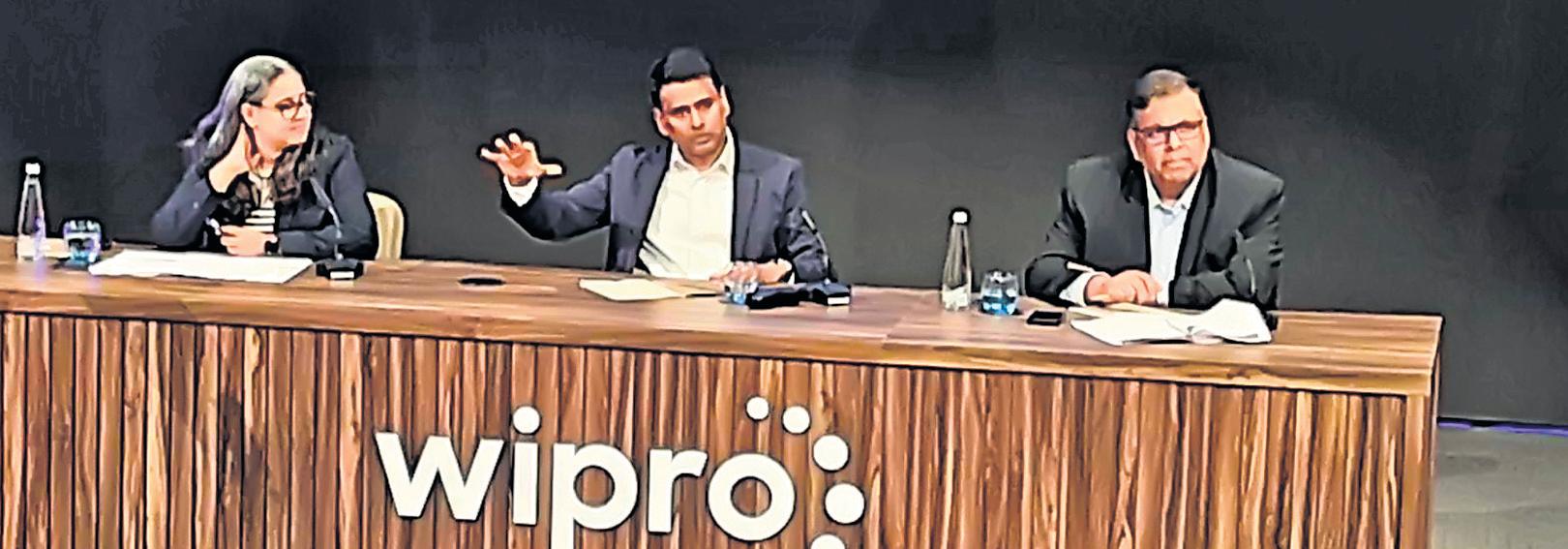 Wipro profit rises 26%; outlook weak