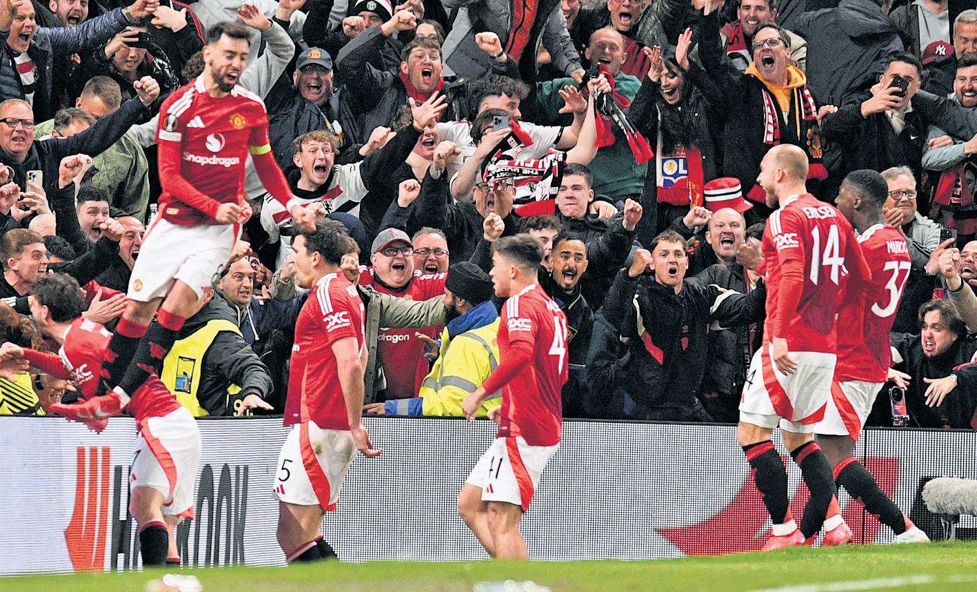 Twin goals in dying seconds rekindle United's Europa dreams