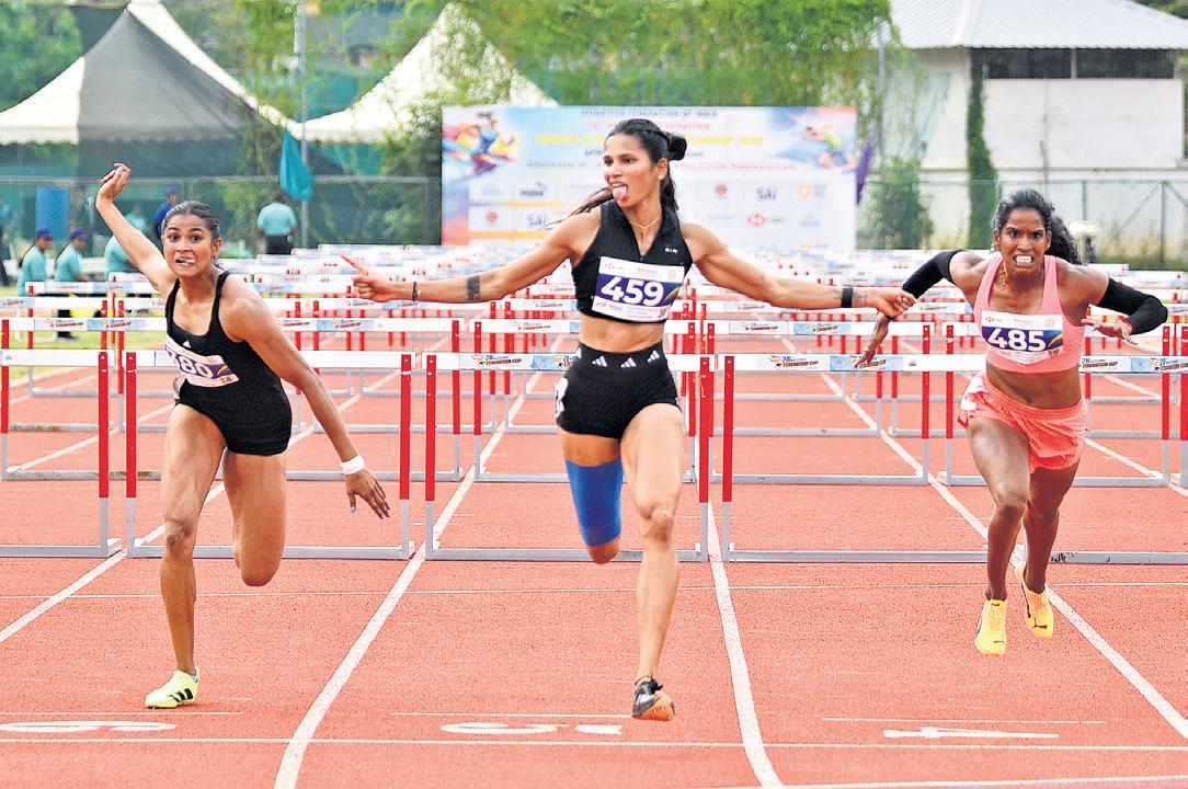 Nat'l record for Dev Meena; Rupal, Jyothi shine