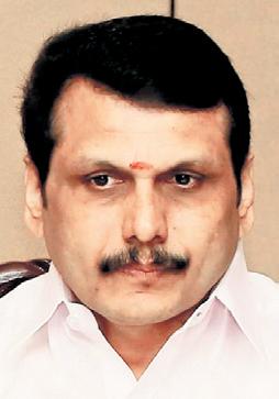 Resign as minister in a week's time or lose bail