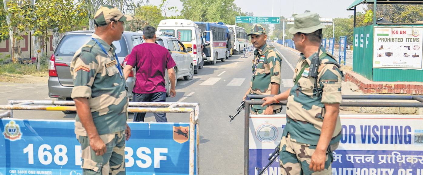 India closes airspace to Pak airlines