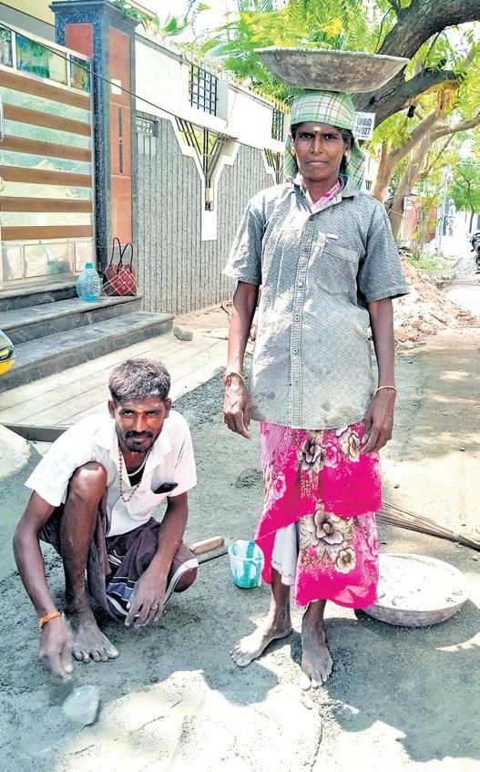 Labourers start early, stagger work to escape from the scorching sun