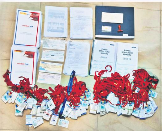 Police raid two FIITJEE centres, seize documents