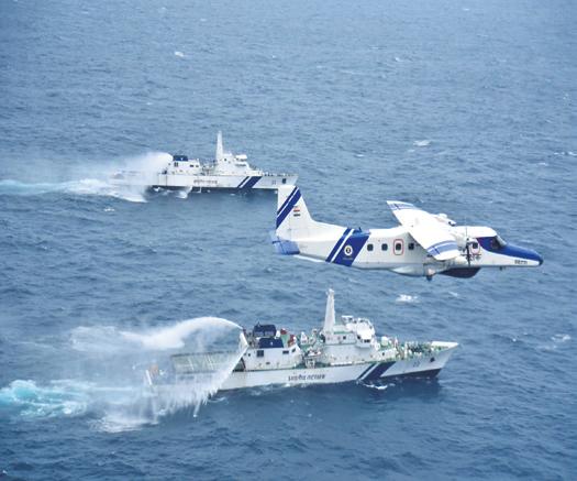 Oil spill in Kerala shipwreck: Aircraft, 3 vessels deployed
