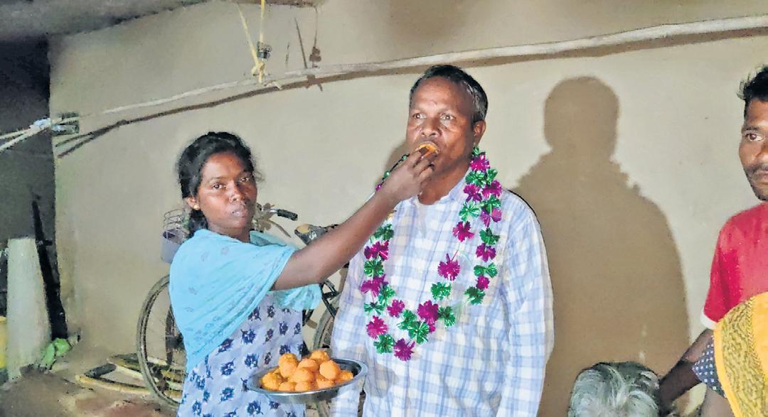 56-Yr-Old Clears Class X Exam to Get Job Regularised