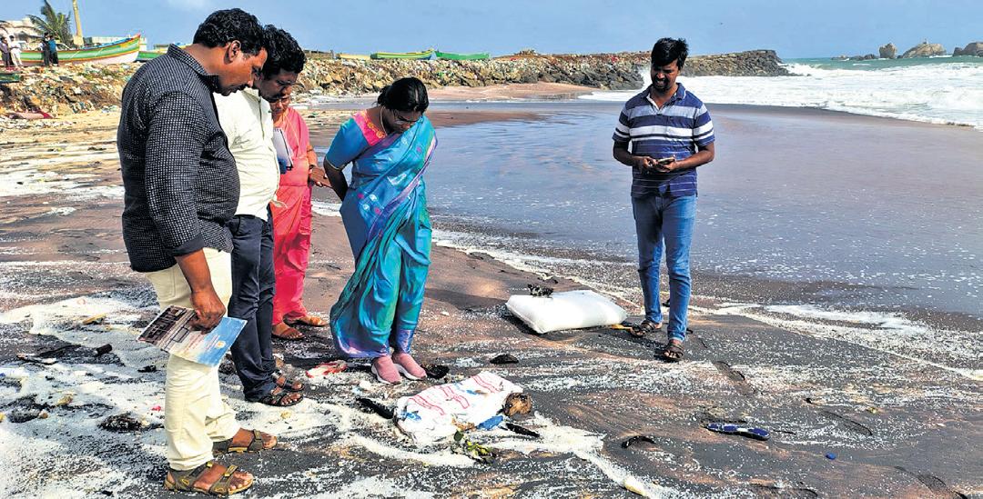 Plastic nurdles from KL shipwreck reach Kumari, experts fear for Gulf of Mannar