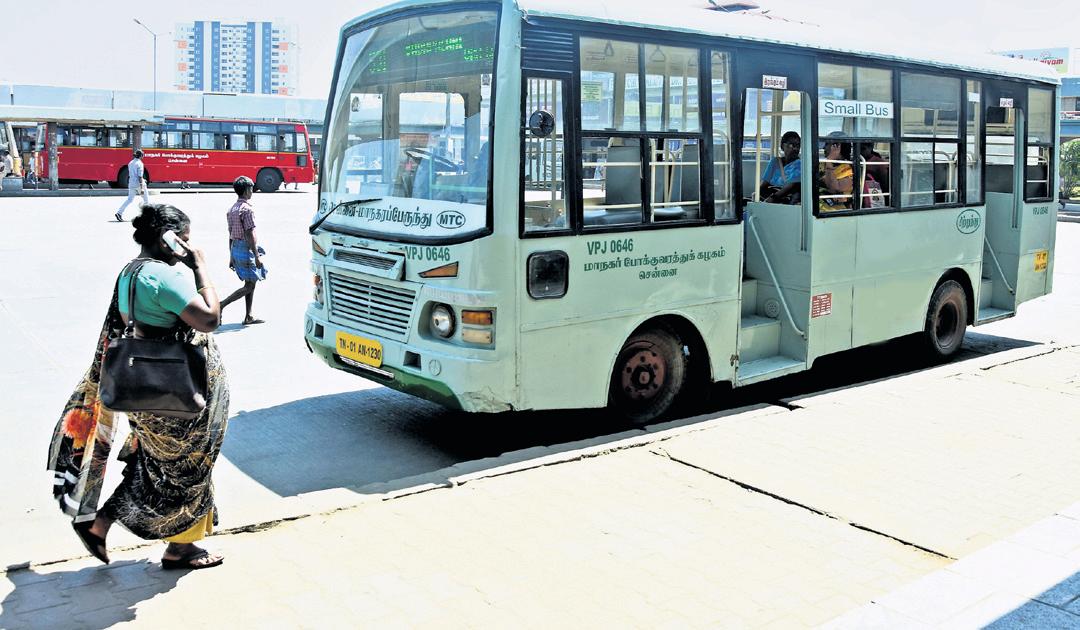 MTC to Replace 100 Old Small Buses With New BSVI-Compliant Vehicles
