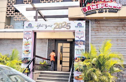 I-T Conducts Raids at Savoury Sea Shell Outlets