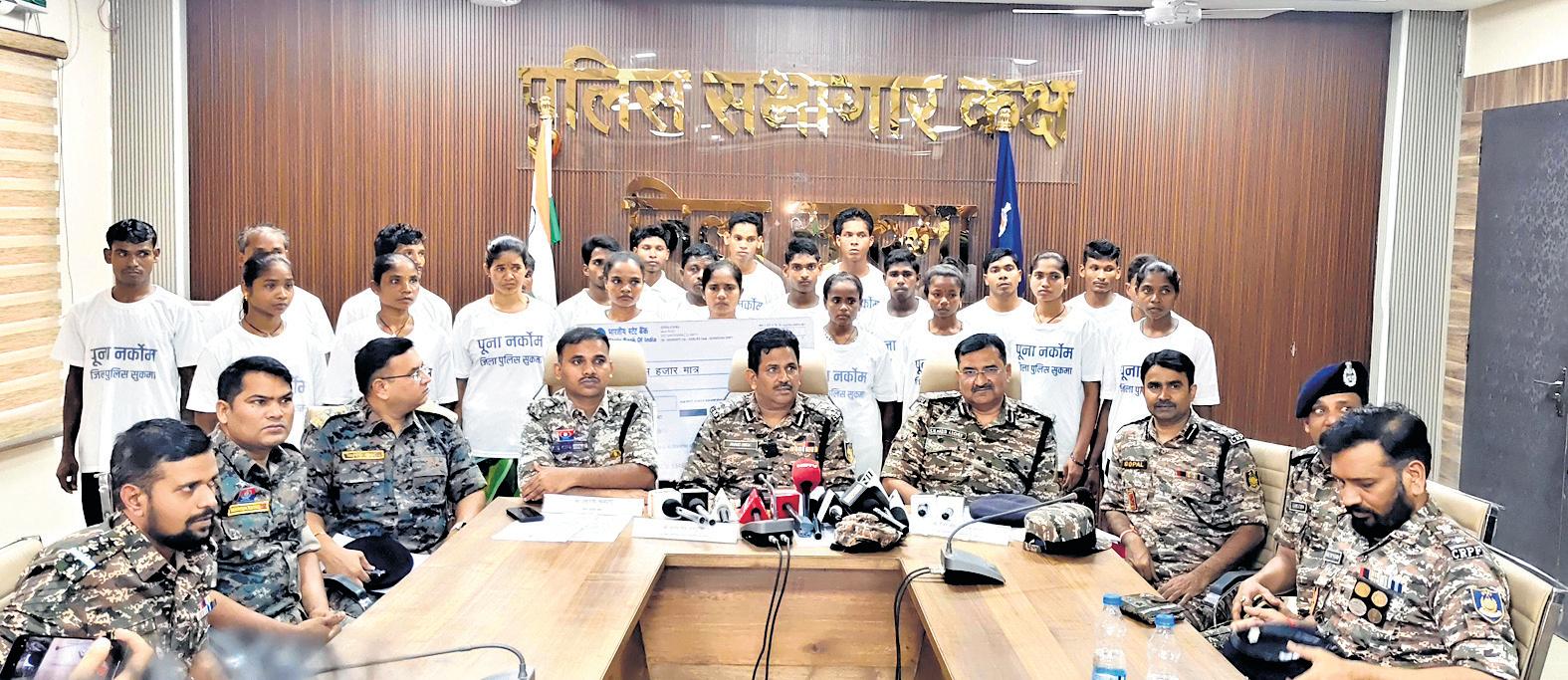 23 Maoists Say Farewell to Arms in Sukma, Cite 'Hollow, Anti-Development Ideology'