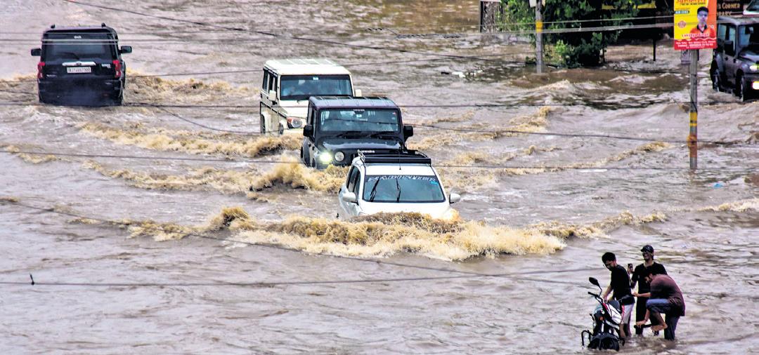 10,000 Stranded as Rains Lash Raj, IMD Sounds Red Alert