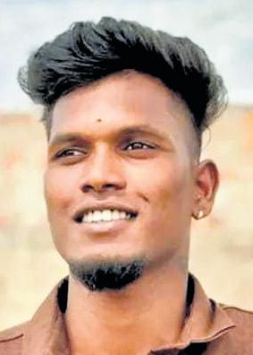 Youth Attacks Girl With Knife For Rejecting Him